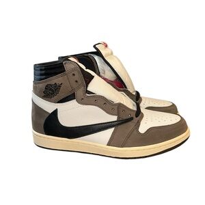 NIKE AIR JORDAN 1 HIGH OG TS SP